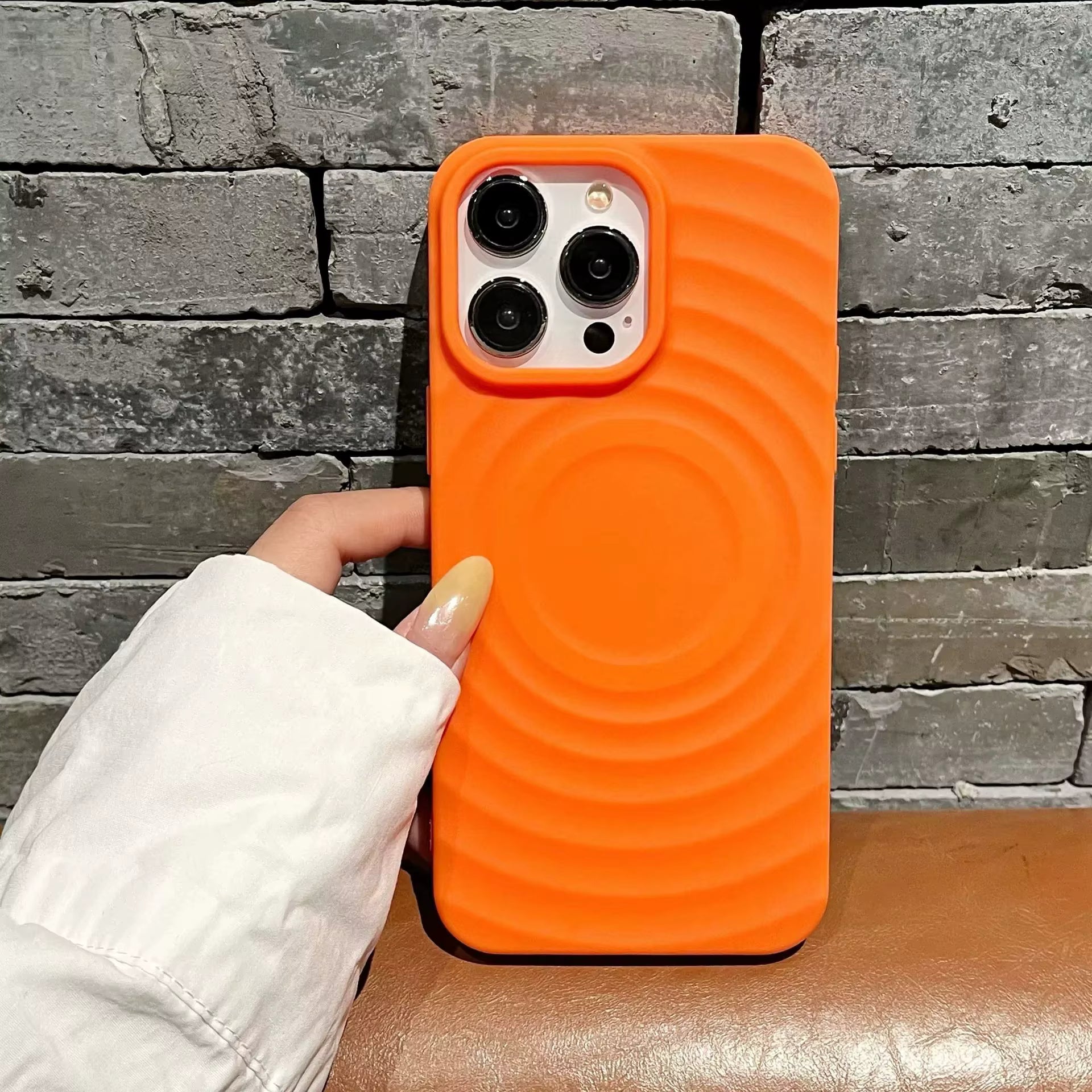 Coque KAIZEN - Silicone ultra Mince Antichoc Orangé