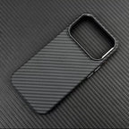 Coque en Carbon Kaizen™ pour iphone17